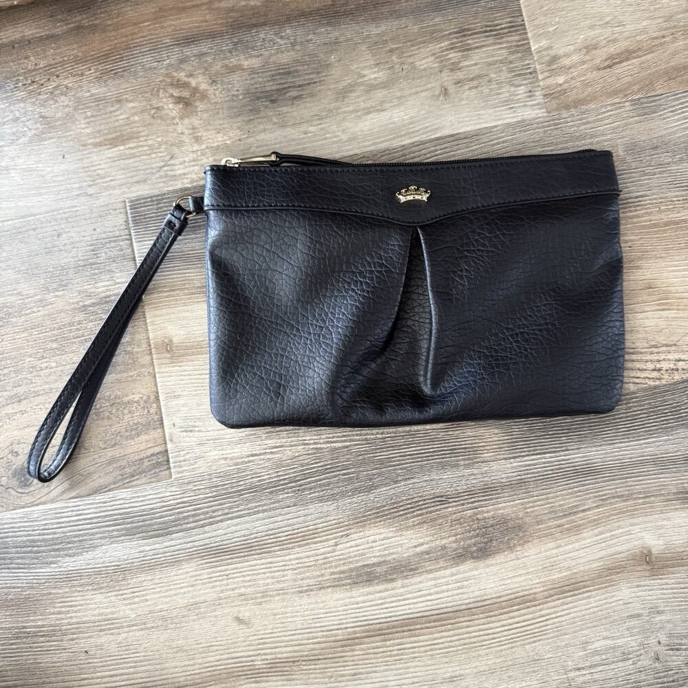 Juicy Couture Black Pebbled Wristlet Clutch – Hot Pink Crown Lining